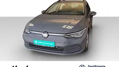 Gebraucht 2023 VW Golf VIII Life Kombi | 26.790 € (Fairer Preis)