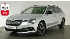 Brilliant silber Gebraucht 2021 Skoda Superb SportLine Kombi | 27.824 € (Fairer Preis)