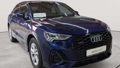 Gebraucht Audi Q3 Sportback Ambiente 200 PS (147 kW) 2023 Navarrablau metallic SUV
