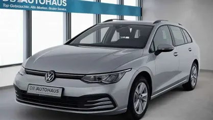 Second-hand VW Golf VIII Life 116 CP (85 kW) 2023 Argintiu Break
