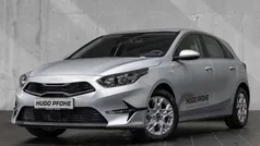 Sparklingsilber Gebraucht 2025 Kia Ceed Vision Limousine | 29.950 € (Fairer Preis)