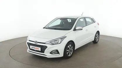 Gebraucht Hyundai i20 Trend 101 PS (74 kW) 2020 Limousine