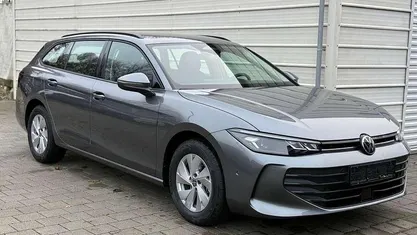 Gebraucht 2025 VW Passat Kombi | 36.290 € (Superpreis)