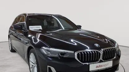 Gebraucht BMW 530 Luxury Line 286 PS (210 kW) 2022 Saphirschwarz metallic Kombi