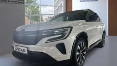 Perlmuttweiß und blackpearl Gebraucht 2023 Renault Austral Techno SUV | 33.985 € (Fairer Preis)