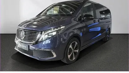 Sodalithblau Gebraucht 2024 Mercedes EQV300 Avantgarde Kombi | 49.450 € (Fairer Preis)