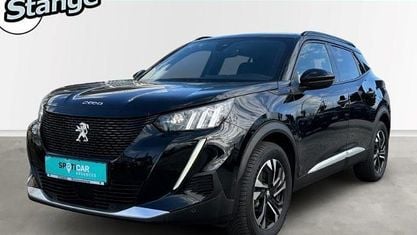 Gebraucht Peugeot e-2008 GT 100 kW (136 PS) 2023 Schwarz SUV