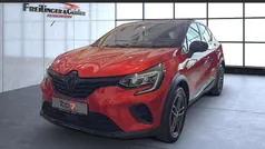 Rot nnp + schwarz gne (schwarz) Gebraucht 2022 Renault Captur Rive Gauche SUV | 22.990 € (Fairer Preis)