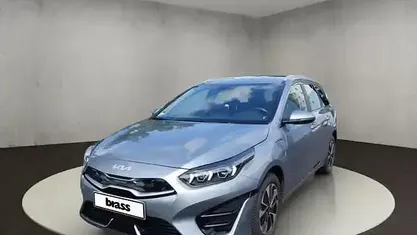 Gebraucht Kia Ceed 105 PS (77 kW) 2025 Kleinwagen