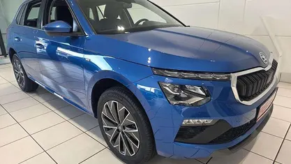 Gebraucht 2025 Skoda Kamiq Drive SUV | 24.980 € (Fairer Preis)