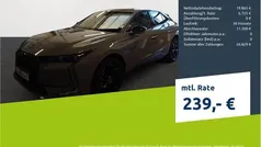 Grau Gebraucht 2023 DS Automobiles DS4 Performance Limousine | 26.590 € (Fairer Preis)