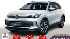 Silber (oyster silver metallic) Neu 2025 VW Tiguan SUV | 39.387 € (Superpreis)