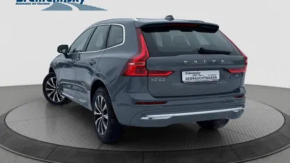 Gebraucht Volvo XC60 Plus 197 PS (144 kW) 2023 SUV