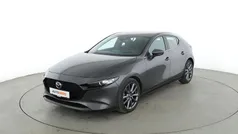 Grau Gebraucht 2021 Mazda 3 Selection Limousine | 20.130 € (Fairer Preis)