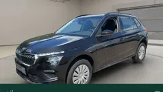 Blackmagic perleffekt Gebraucht 2024 Skoda Kamiq Essence SUV | 19.949 € (Fairer Preis)