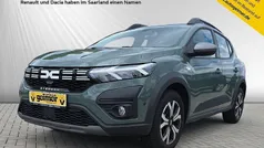 Grau Gebraucht 2023 Dacia Sandero Expression Kleinwagen | 17.950 € (Fairer Preis)