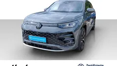 Delfingrau metallic Gebraucht 2025 VW Tayron R-line SUV | 57.990 € (Fairer Preis)