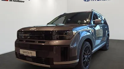 Gebraucht 2025 Hyundai Santa Fe Intro Edition SUV | 57.280 € (Etwas zu teuer)