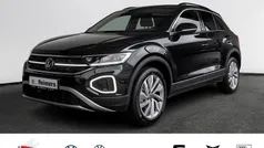 Gebraucht 2024 VW T-Roc Move SUV | 28.990 € (Fairer Preis)