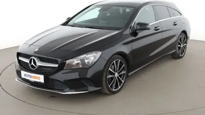 Gebraucht Mercedes CLA200 Shooting Brake 136 PS (100 kW) 2016 Schwarz Kombi
