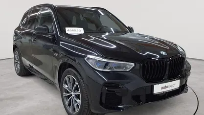 Gebraucht BMW X5 M Sport 286 PS (210 kW) 2022 Saphirschwarz metallic SUV
