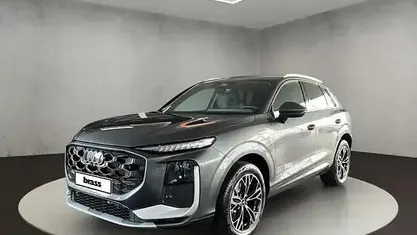 Gebraucht Audi Q3 Ambiente 272 PS (200 kW) 2025 SUV