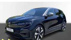 Sternenschwarz Gebraucht 2023 Renault Mégane Limousine | 32.980 € (Guter Preis)