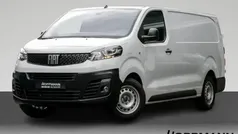 Weiss Gebraucht 2023 Fiat e-Scudo Icon Van / Kleinbus | 32.888 € (Fairer Preis)