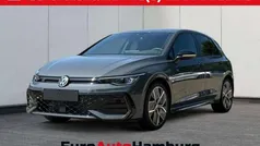 Gebraucht 2025 VW Golf VIII R-line Limousine | 35.580 € (Fairer Preis)