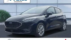 Schwarz(metallic) Gebraucht 2023 Ford Fiesta Titanium Kleinwagen | 18.890 € (Fairer Preis)