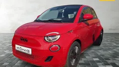 Rot Gebraucht 2022 Fiat 500e Red Cabrio | 22.990 € (Fairer Preis)