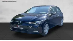 Schwarz Gebraucht 2023 VW Golf VIII Style Limousine | 25.980 € (Guter Preis)