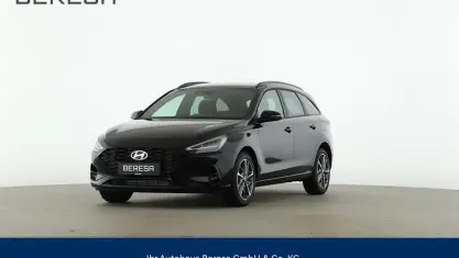 Usata Hyundai i30 Advantage 150 CV (110 kW) 2025 Nero Station wagon