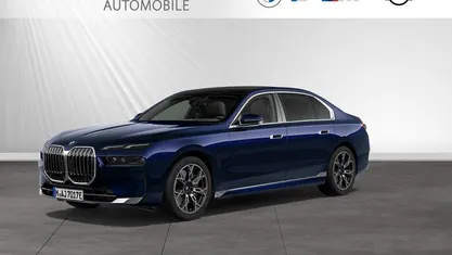 Gebraucht BMW 750e 489 PS (359 kW) 2025 Bmw individual tansanitblau metallic Limousine