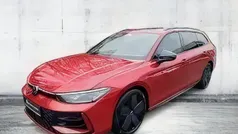 Rot Neu 2025 VW Passat R-line Kombi | 49.990 € (Superpreis)