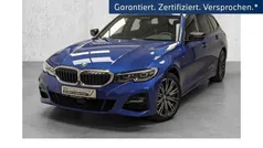 Blau Gebraucht 2021 BMW 330e M Sport Kombi | 33.880 € (Fairer Preis)