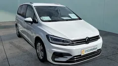 Weiß Gebraucht 2024 VW Touran Move Van / Kleinbus | 37.340 € (Fairer Preis)