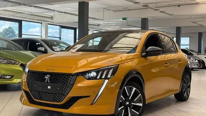 Gebraucht Peugeot 208 GT-line 115 PS (84 kW) 2019 Gelb Kleinwagen