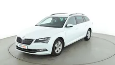 Weiß Gebraucht 2018 Skoda Superb Ambition Kombi | 18.900 € (Fairer Preis)