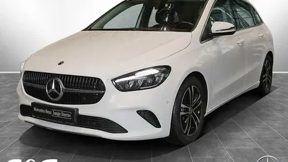 Usado Mercedes B200 Progressive 163 HP (119 kW) 2024 Branco Monovolume
