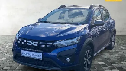 Stahlblau Gebraucht 2023 Dacia Sandero Expression Limousine | 15.999 € (Fairer Preis)