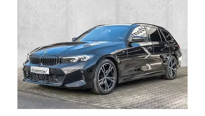 Gebraucht BMW 318 Shadowline 150 PS (110 kW) 2024 Kombi