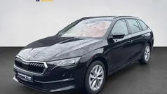 Gebraucht 2024 Skoda Octavia Selection Kombi | 31.780 € (Fairer Preis)