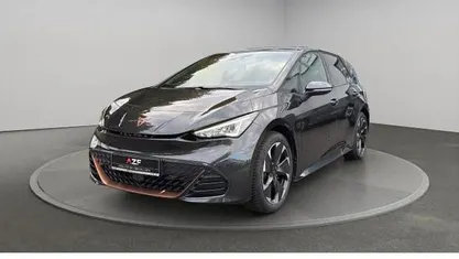 Grau Gebraucht 2023 Cupra Born Kleinwagen | 24.890 € (Fairer Preis)