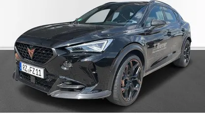 Mitternachtsschwarz Gebraucht 2023 Cupra Formentor VZ SUV | 38.948 € (Fairer Preis)