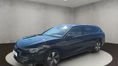 Gebraucht 2024 VW Passat Elegance Kombi | 34.900 € (Fairer Preis)
