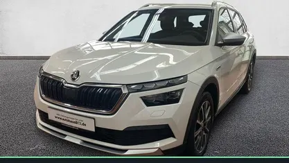 Gebraucht Skoda Kamiq ScoutLine 150 PS (110 kW) 2022 Candyweiß SUV