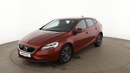 Brugt Volvo V40 Momentum 120 HK (88 kW) 2017 Rød Stationcar