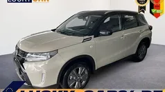 Diamond blau/dach schwarz Neu 2024 Suzuki Vitara Comfort SUV | 25.740 € (Fairer Preis)