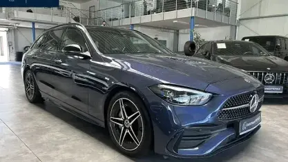 Gebraucht Mercedes C300 Premium 265 PS (194 kW) 2024 Blau Kombi